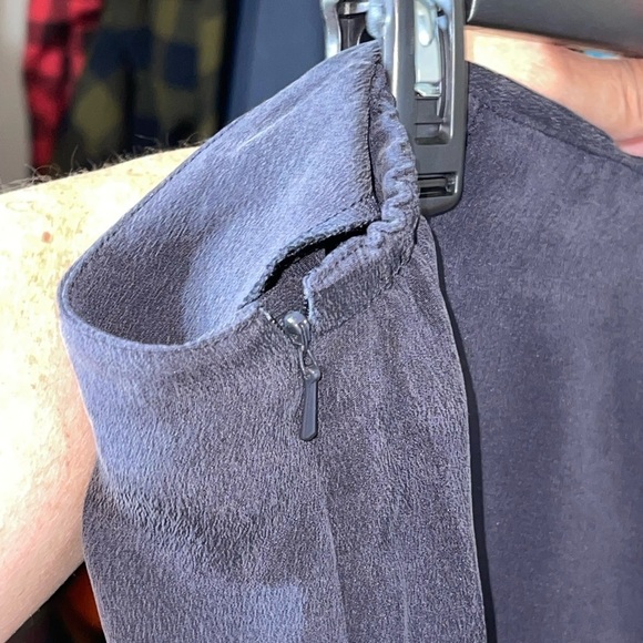 NWT Jones New York Navy Blue  Silk pants. Size 18 W New - old stock - Picture 8 of 8